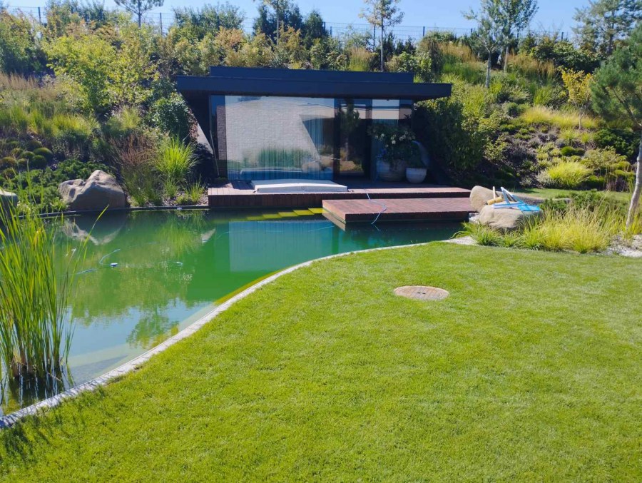 Dodávka technologie ke koupacímu jezírku v Osnici