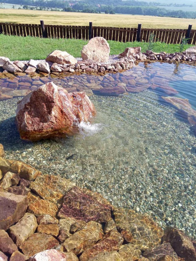 Koupací jezírko v Koporeči