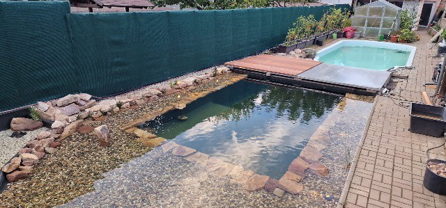 Stavba koupacího jezírka v Žalanech. 1.část