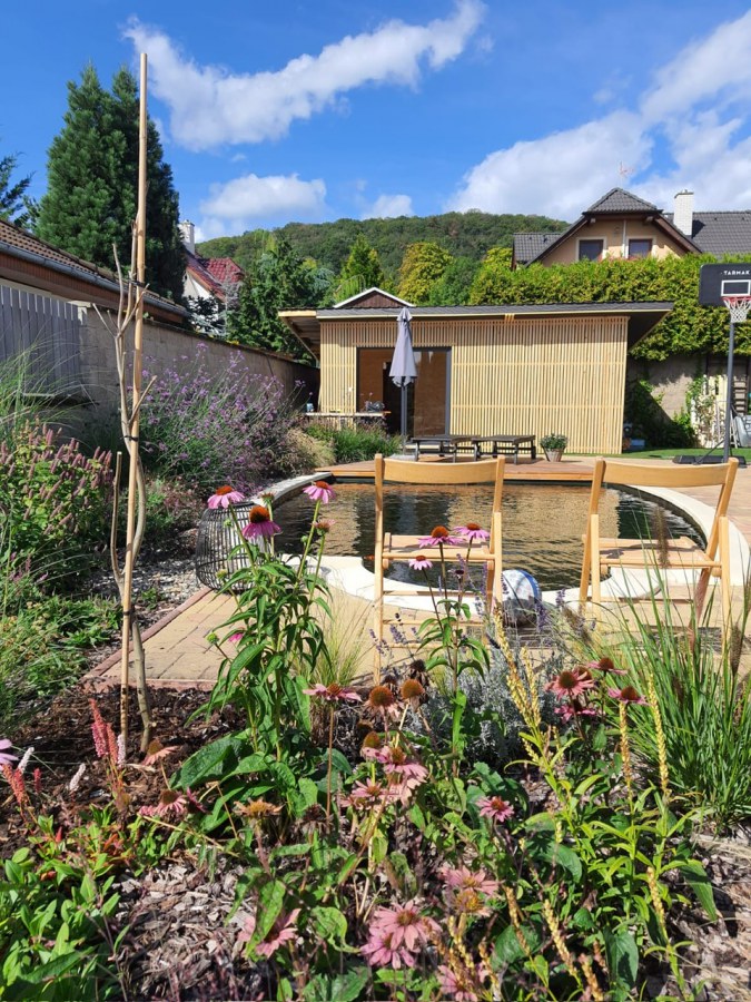 Přestavba bazénu na koupací jezírko v Mostě