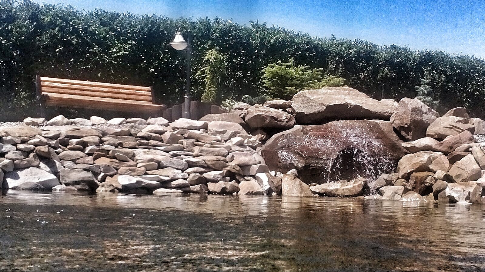 Realizace koupacího jezírka ve Strupčicích